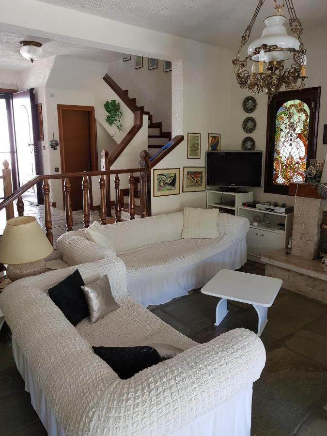 Beachfront Villa 100M From Sea For Up To 10 Guests Siviri Dış mekan fotoğraf