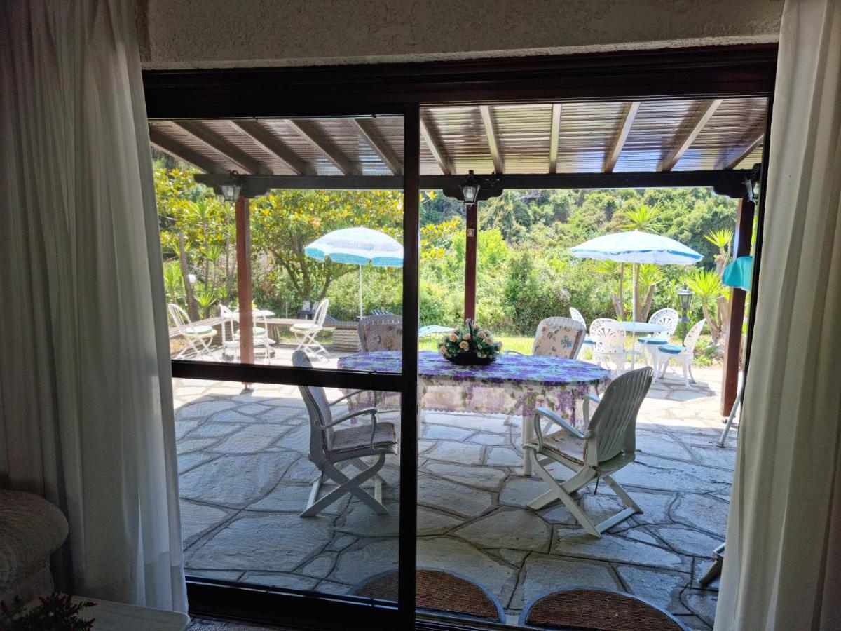 Beachfront Villa 100M From Sea For Up To 10 Guests Siviri Dış mekan fotoğraf