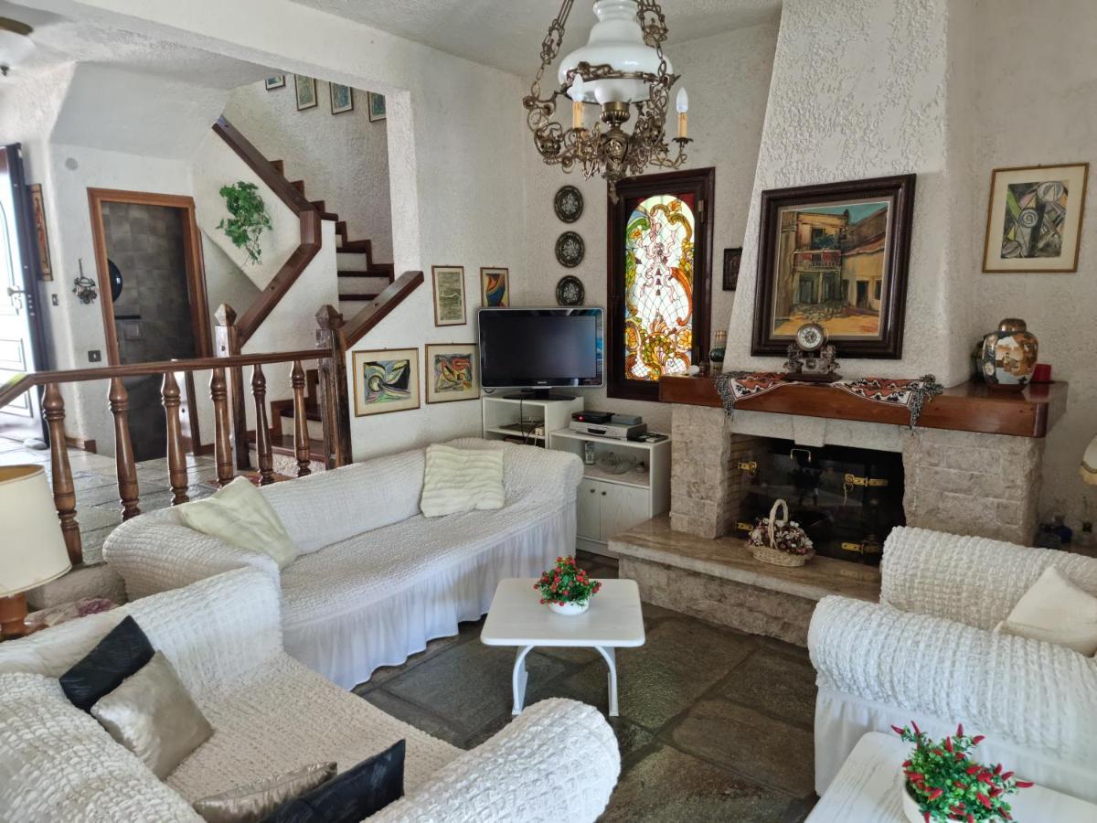 Beachfront Villa 100M From Sea For Up To 10 Guests Siviri Dış mekan fotoğraf