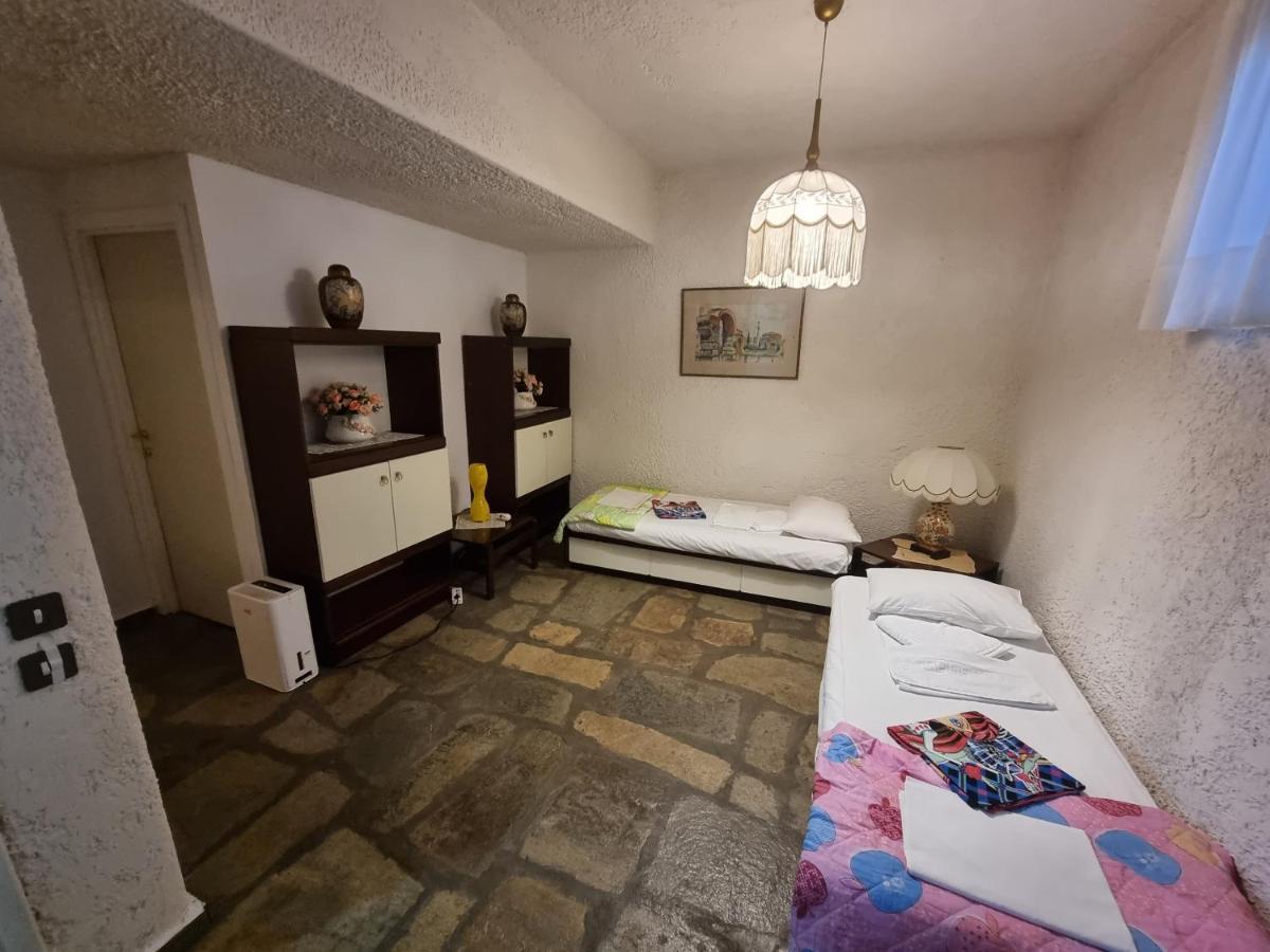 Beachfront Villa 100M From Sea For Up To 10 Guests Siviri Dış mekan fotoğraf