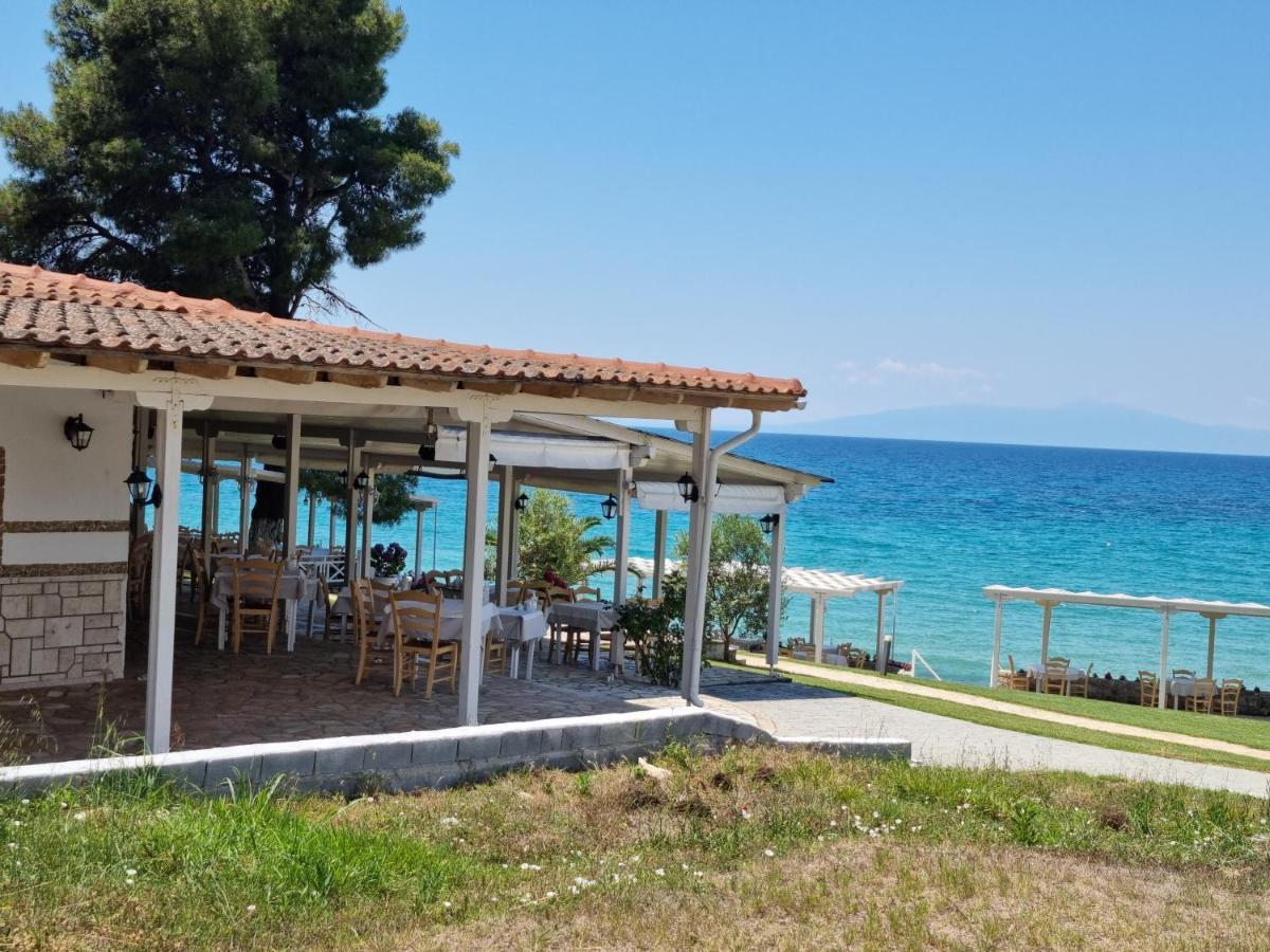 Beachfront Villa 100M From Sea For Up To 10 Guests Siviri Dış mekan fotoğraf