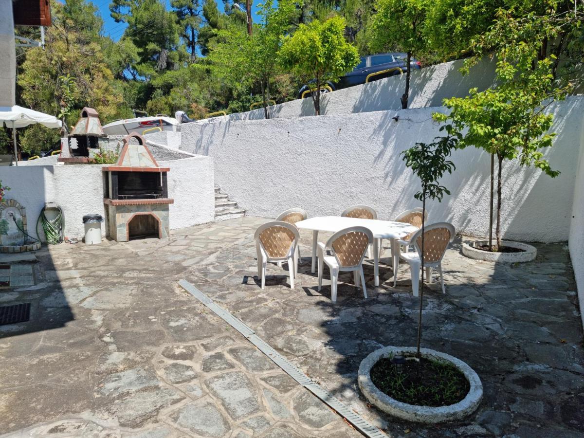 Beachfront Villa 100M From Sea For Up To 10 Guests Siviri Dış mekan fotoğraf