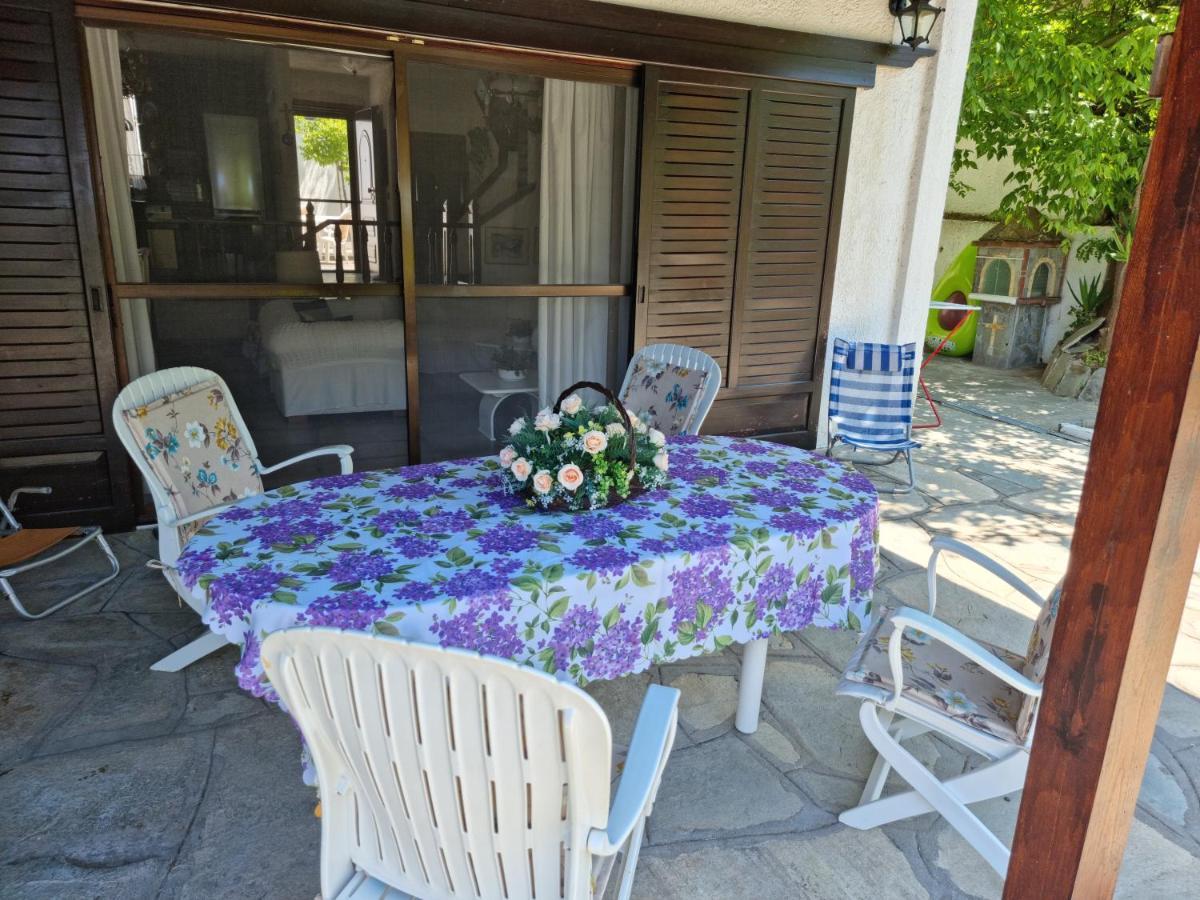 Beachfront Villa 100M From Sea For Up To 10 Guests Siviri Dış mekan fotoğraf